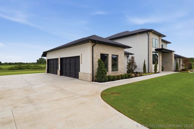 445 W 138th Street S, Bixby, OK 74008