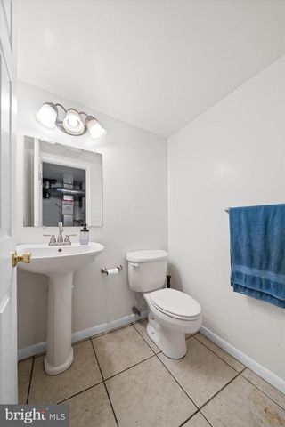 1 PEBBLE PL, Newark, DE 19702