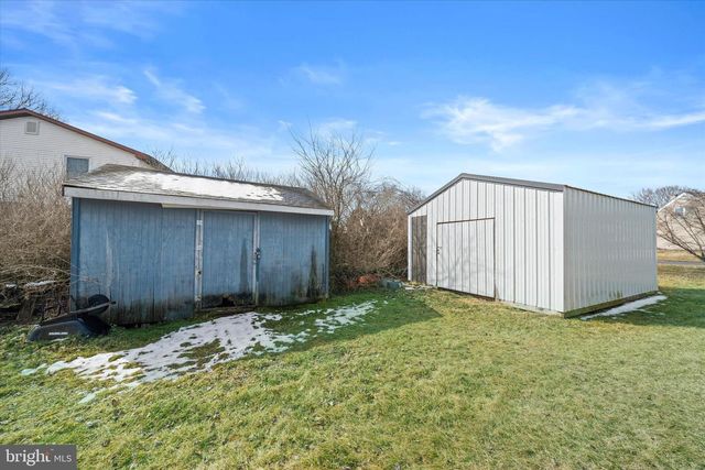 1 PEBBLE PL, Newark, DE 19702