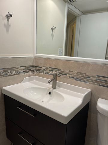 10101 W Sunrise Blvd 106, Plantation, FL 33322