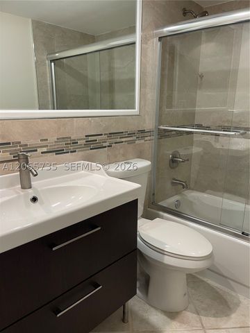 10101 W Sunrise Blvd 106, Plantation, FL 33322