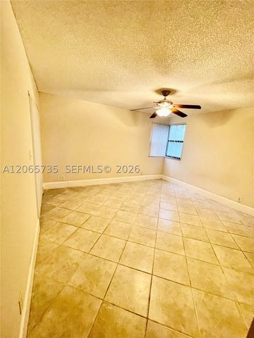 10101 W Sunrise Blvd 106, Plantation, FL 33322
