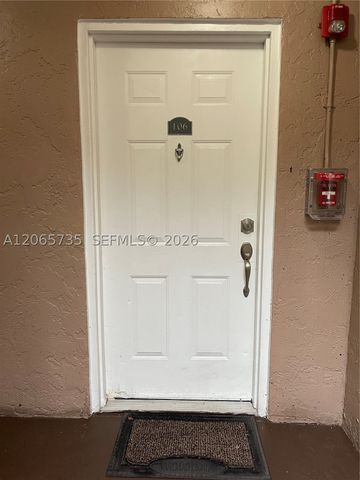 10101 W Sunrise Blvd 106, Plantation, FL 33322