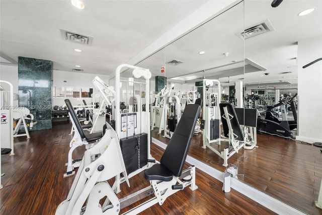 6770 Indian Creek Dr PH-B, Miami Beach, FL 33141