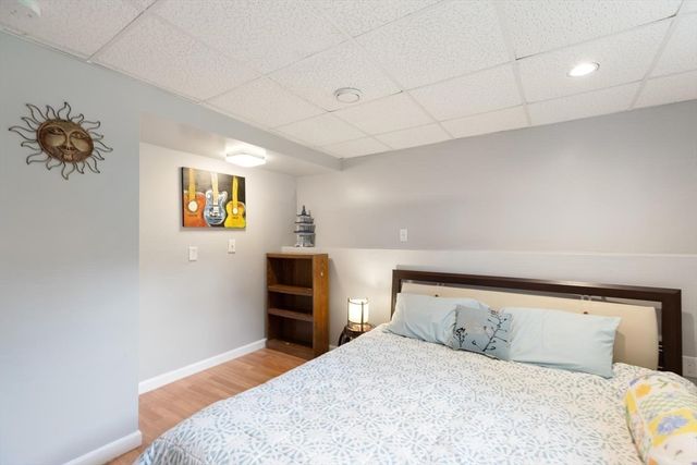 33 Marion St, Wilmington, MA 01887