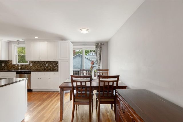33 Marion St, Wilmington, MA 01887