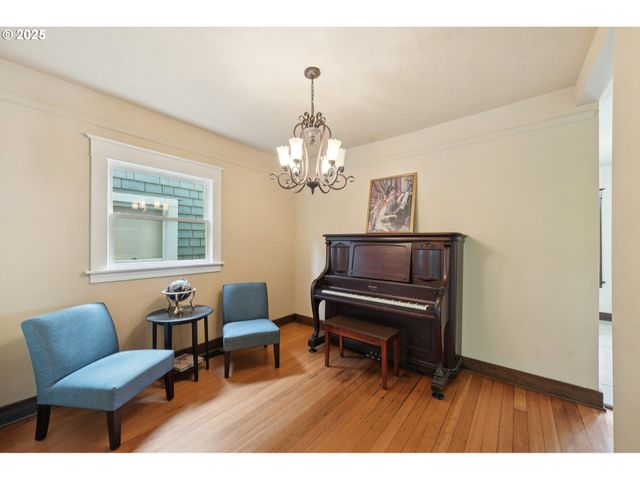 3516 Sw 1ST Ave, Portland, OR 97239