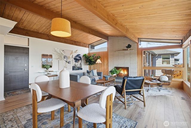 11038 Auburn Avenue S, Seattle, WA 98178