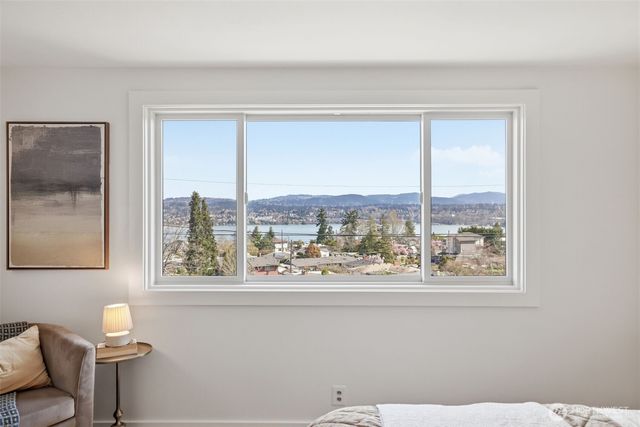 11038 Auburn Avenue S, Seattle, WA 98178