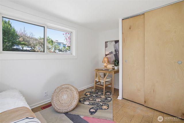 11038 Auburn Avenue S, Seattle, WA 98178