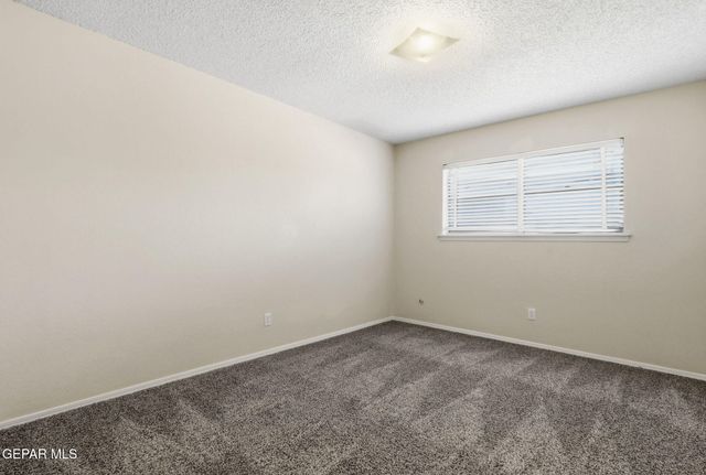 3329 OLD SPANISH Trail, El Paso, TX 79904