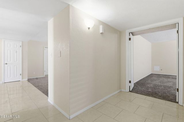 3329 OLD SPANISH Trail, El Paso, TX 79904