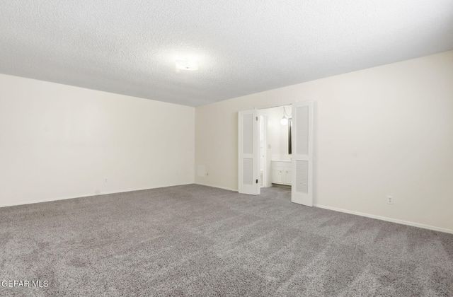 3329 OLD SPANISH Trail, El Paso, TX 79904