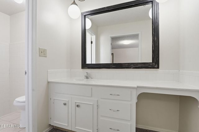 3329 OLD SPANISH Trail, El Paso, TX 79904