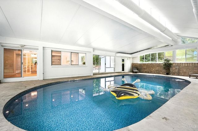 141 W Concord Drive, Lebanon, OH 45036