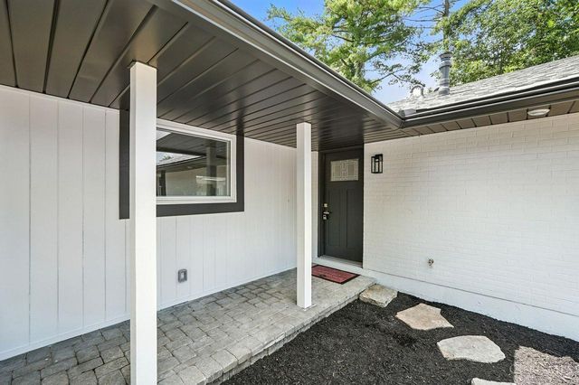 141 W Concord Drive, Lebanon, OH 45036