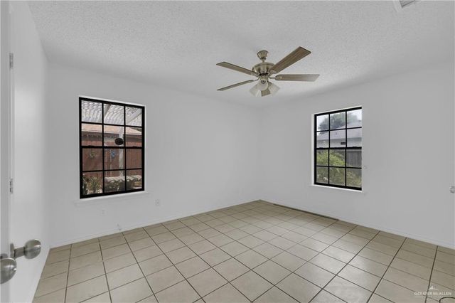 4125 Goldenrod Avenue, Mcallen, TX 78501