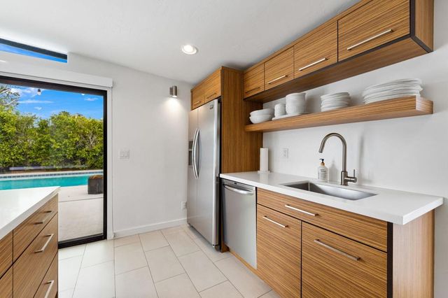 45720 Abronia Trail, Palm Desert, CA 92260