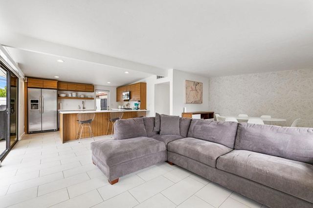 45720 Abronia Trail, Palm Desert, CA 92260