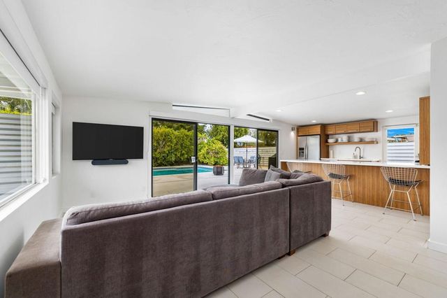 45720 Abronia Trail, Palm Desert, CA 92260