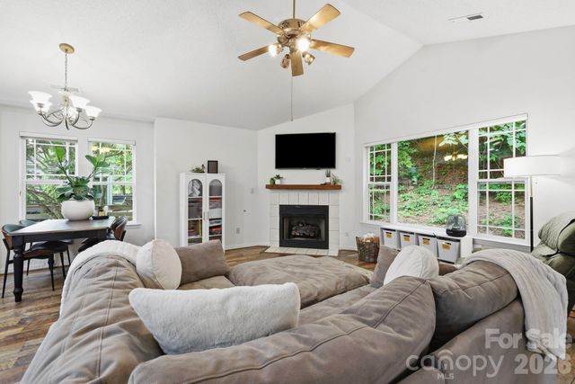 51 Sunview Circle, Arden, NC 28704