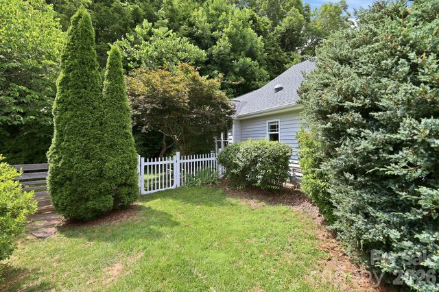 51 Sunview Circle, Arden, NC 28704