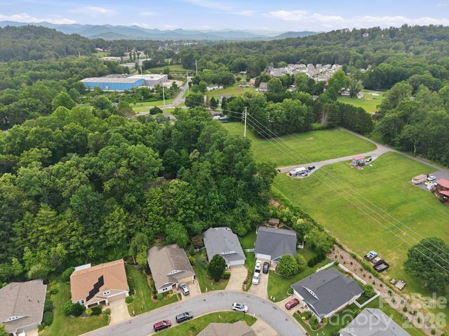 51 Sunview Circle, Arden, NC 28704