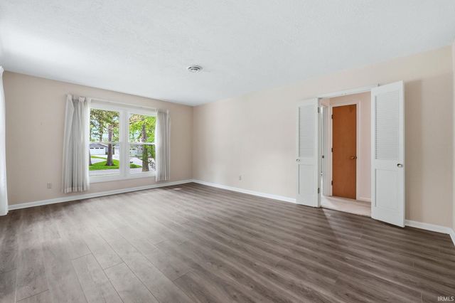 1818 Westgate Drive, Fort Wayne, IN 46808