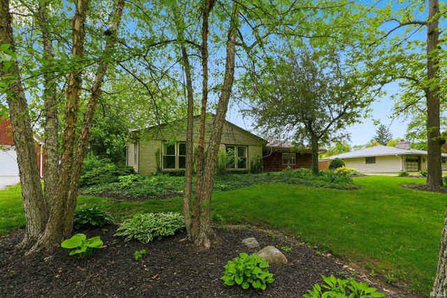 1818 Westgate Drive, Fort Wayne, IN 46808