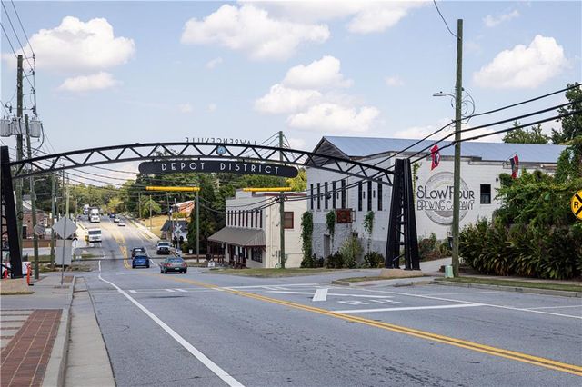 149 Jacobs Hollow Street, Lawrenceville, GA 30046