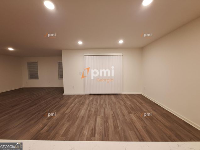 514 Liberty Hall Drive, Bonaire, GA 31005