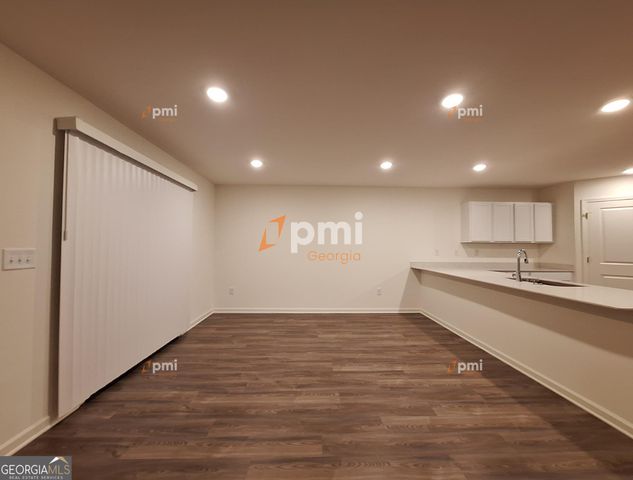 514 Liberty Hall Drive, Bonaire, GA 31005