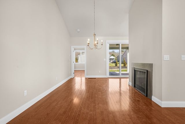 31 Sophia Dr, Rehoboth, MA 02769