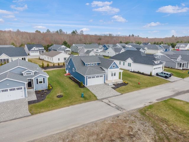 31 Sophia Dr, Rehoboth, MA 02769