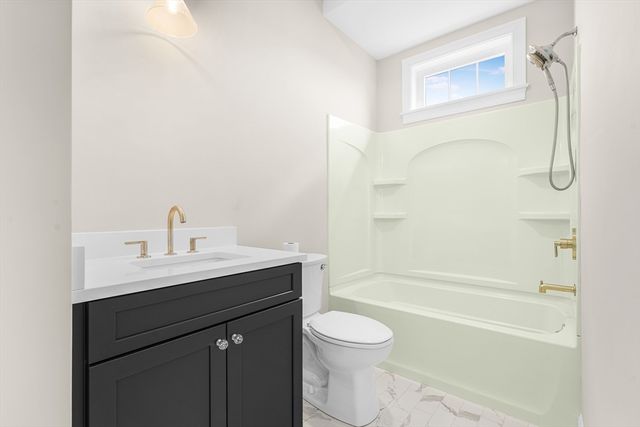 31 Sophia Dr, Rehoboth, MA 02769