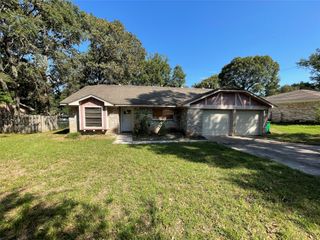 181 Greenleaf Lane, Conroe, TX 77304