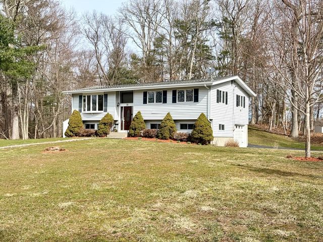 31 Spring Ln, Sharon, MA 02067