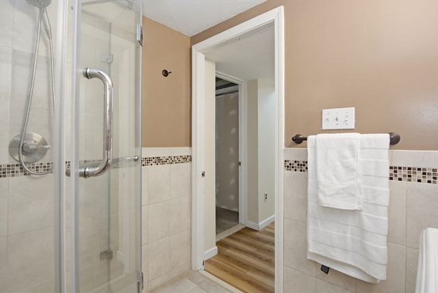 31 Spring Ln, Sharon, MA 02067