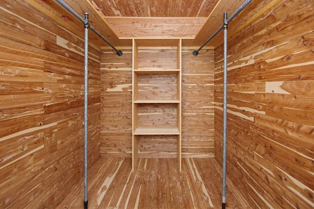 31 Spring Ln, Sharon, MA 02067