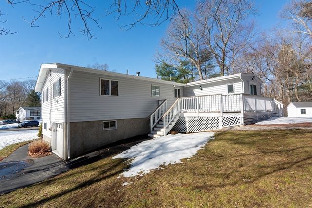 31 Spring Ln, Sharon, MA 02067