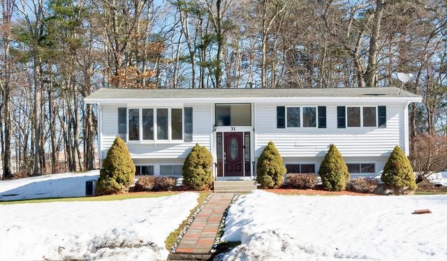 31 Spring Ln, Sharon, MA 02067
