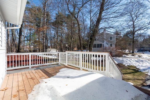 31 Spring Ln, Sharon, MA 02067