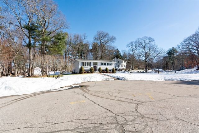 31 Spring Ln, Sharon, MA 02067