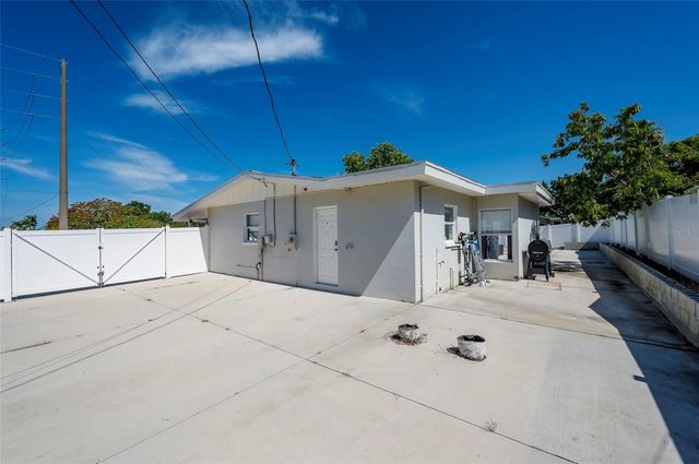 504 OMAHA STREET, Palm Harbor, FL 34683
