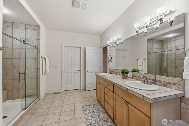 31733 222nd Court SE, Black Diamond, WA 98010