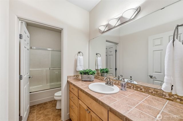 31733 222nd Court SE, Black Diamond, WA 98010