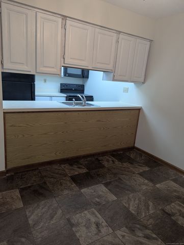 380 Hitchcock Road 161, Waterbury, CT 06705