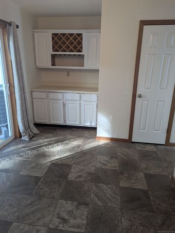 380 Hitchcock Road 161, Waterbury, CT 06705