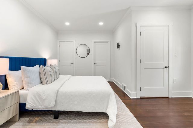 16 Phelps St 2, Salem, MA 01970