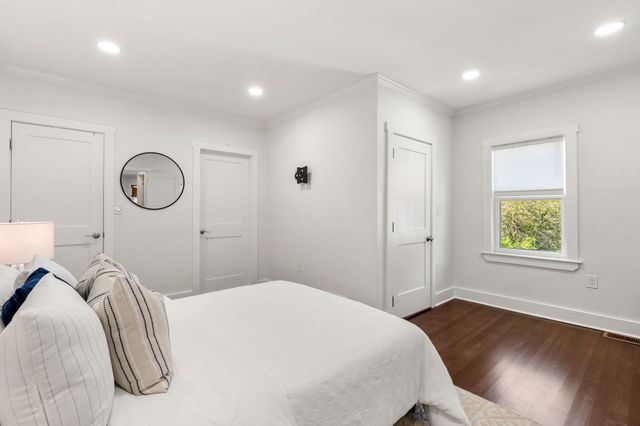16 Phelps St 2, Salem, MA 01970